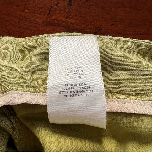 Aritzia Wilfred Fable Linen Green Shorts - Picture 5 of 5
